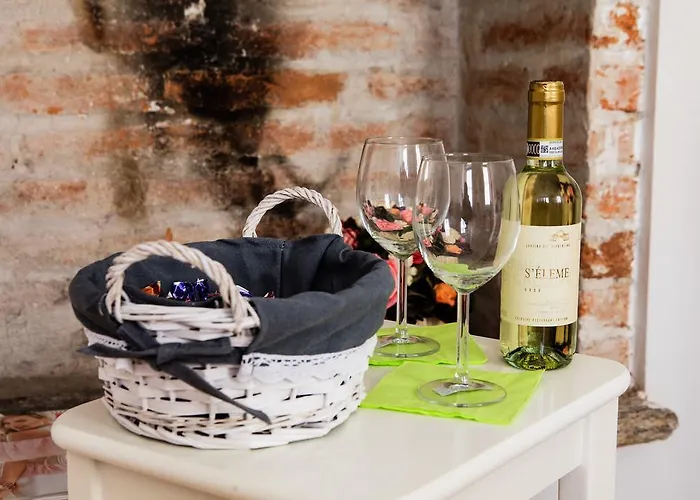 Le Due Corti Bed & Breakfast